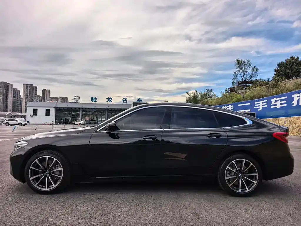 BMW 6 Series GT 2022 из CN, фото 2