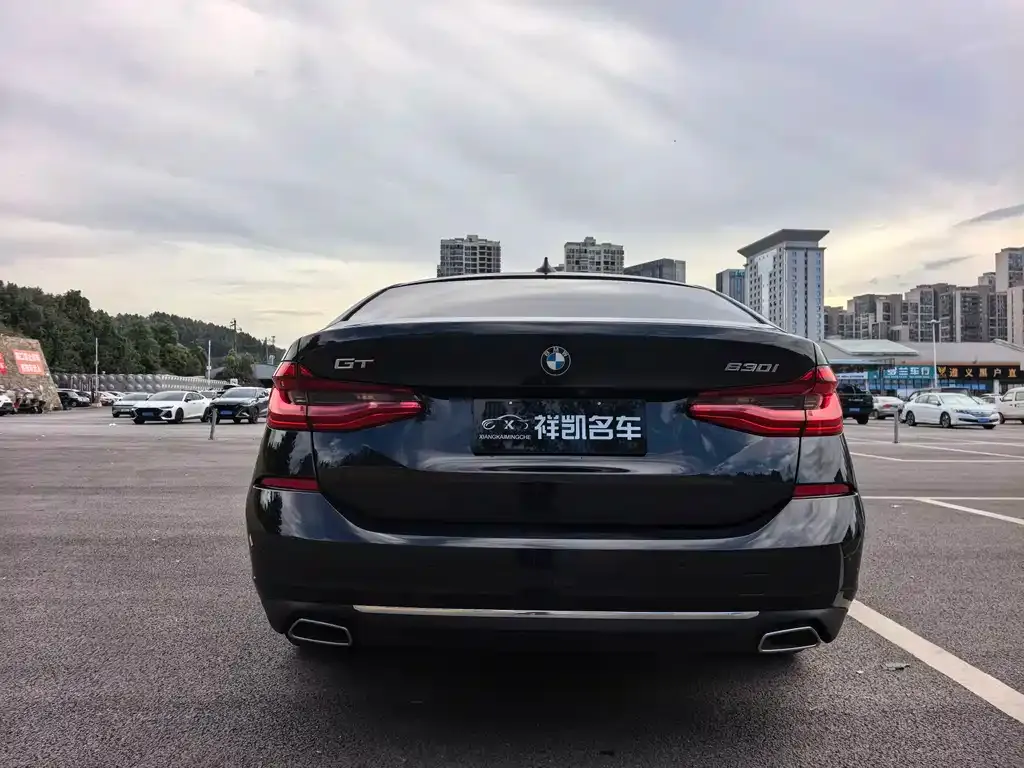 BMW 6 Series GT 2022 из CN, фото 3