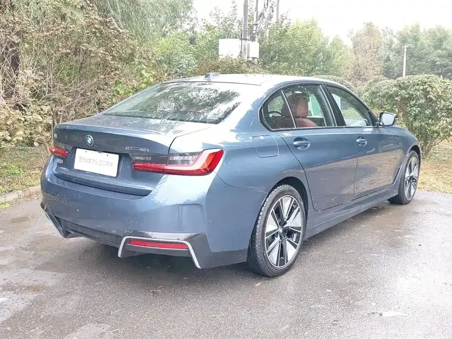 BMW i3 2025 из CN, фото 2
