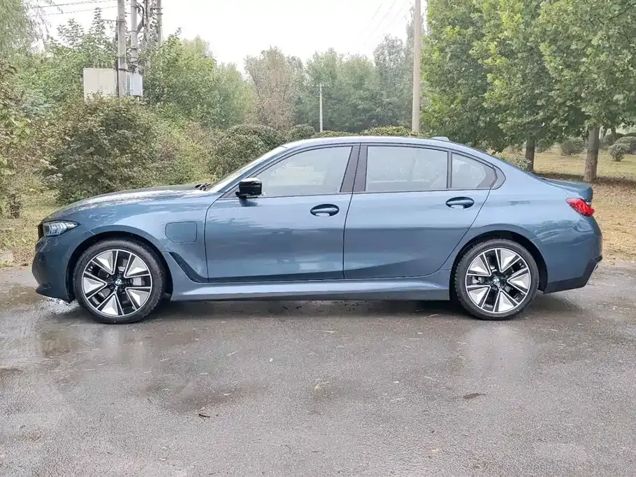 BMW i3 2025 из CN, фото 5