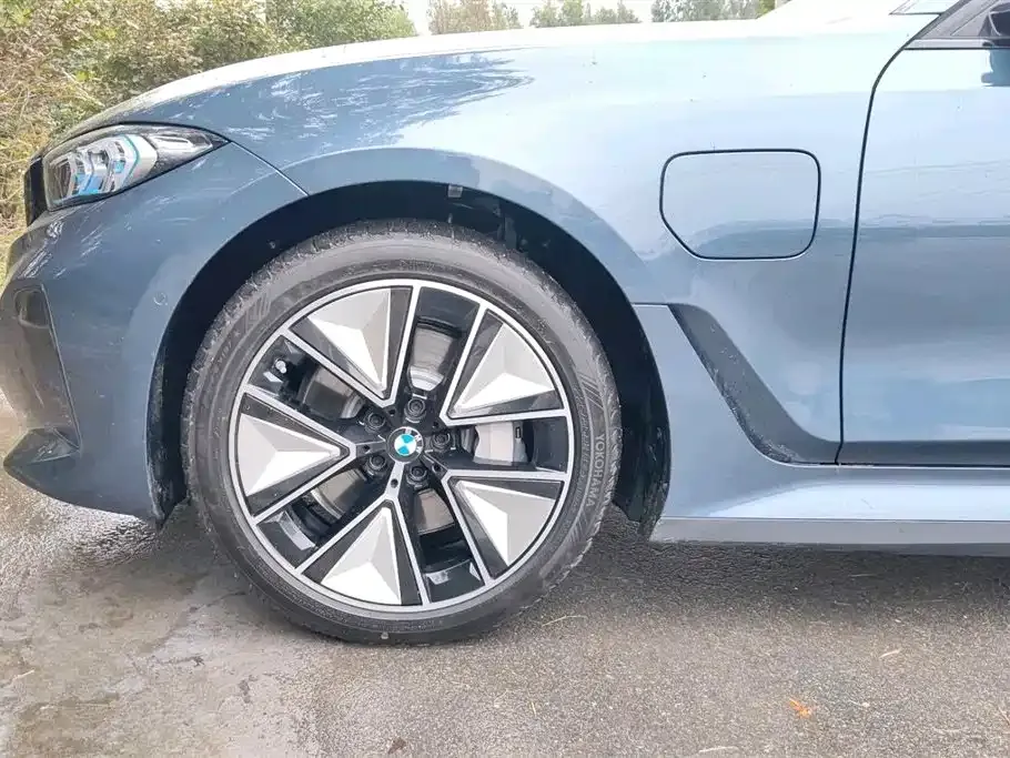 BMW i3 2025 из CN, фото 7