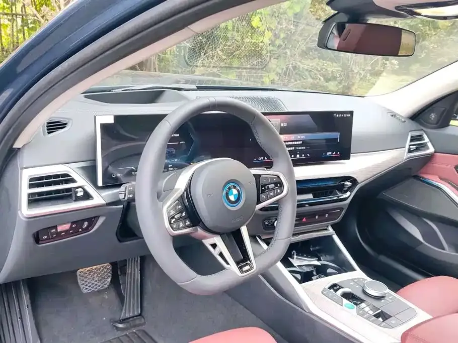 BMW i3 2025 из CN, фото 9