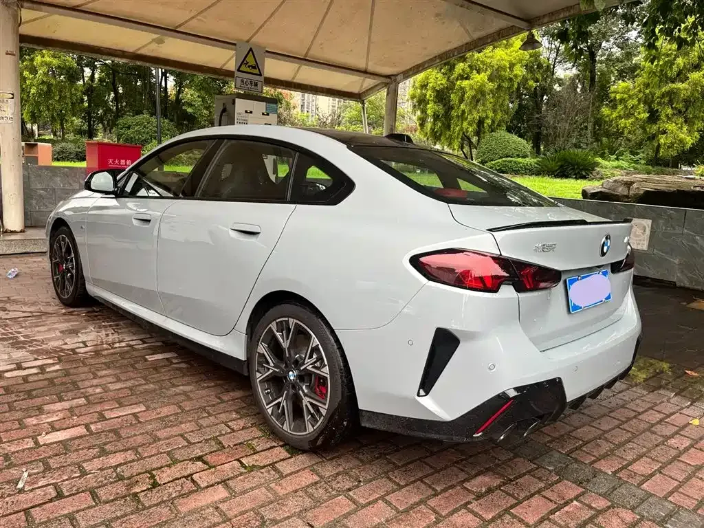 BMW M235L 2025 из CN, фото 5