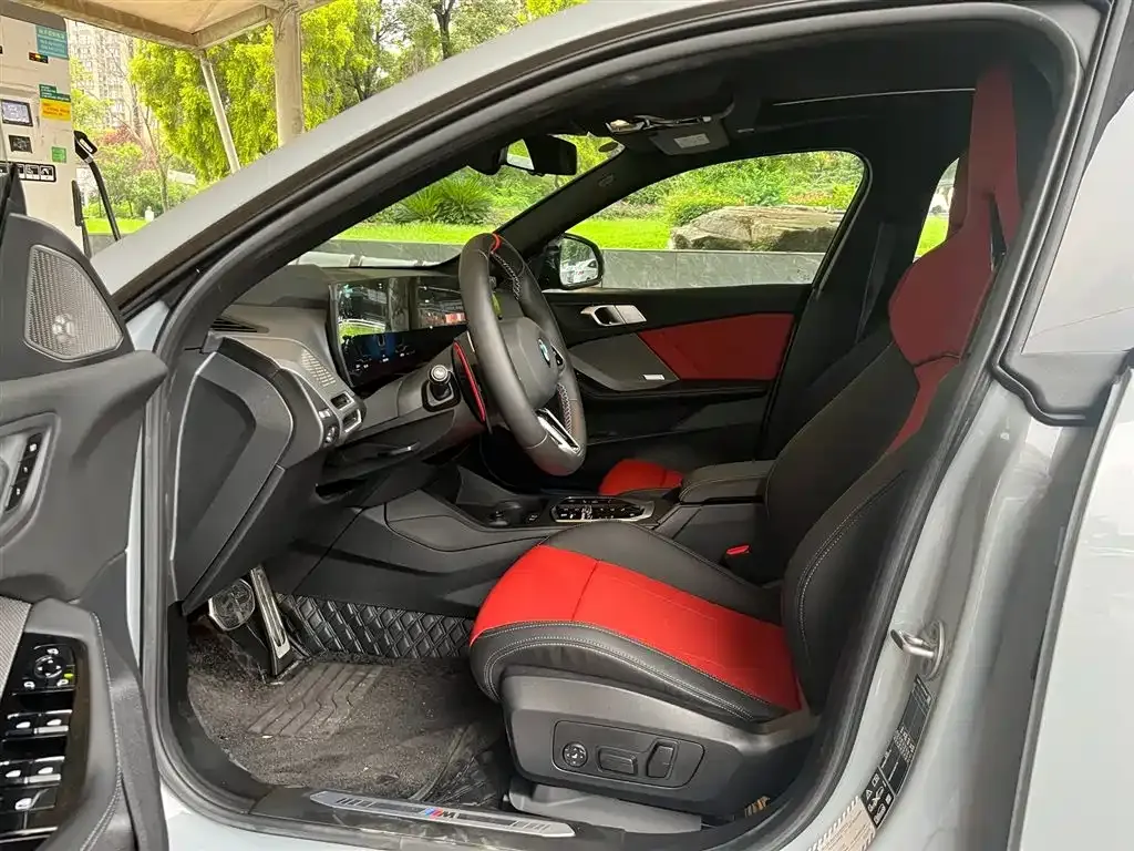 BMW M235L 2025 из CN, фото 6