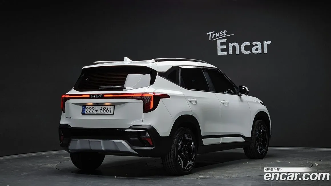 Kia Seltos 2023 из KR, фото 2