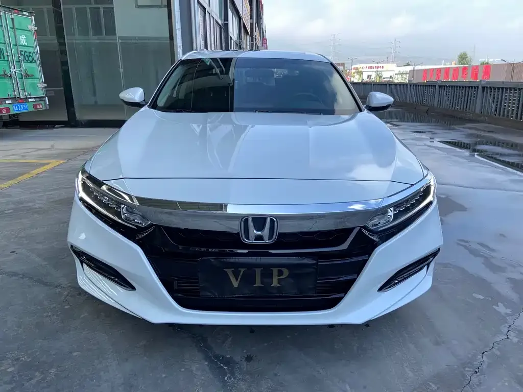 Honda Accord — фото 2