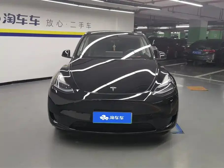 Tesla Model Y 2023 из CN, фото 2