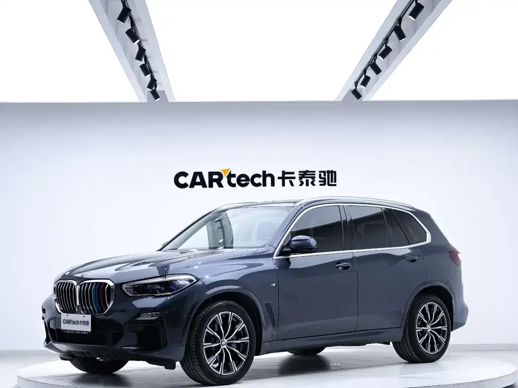 BMW X5 (Import) — фото 1