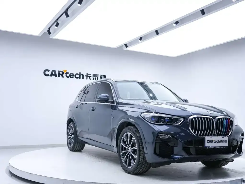 BMW X5 (Import) — фото 7