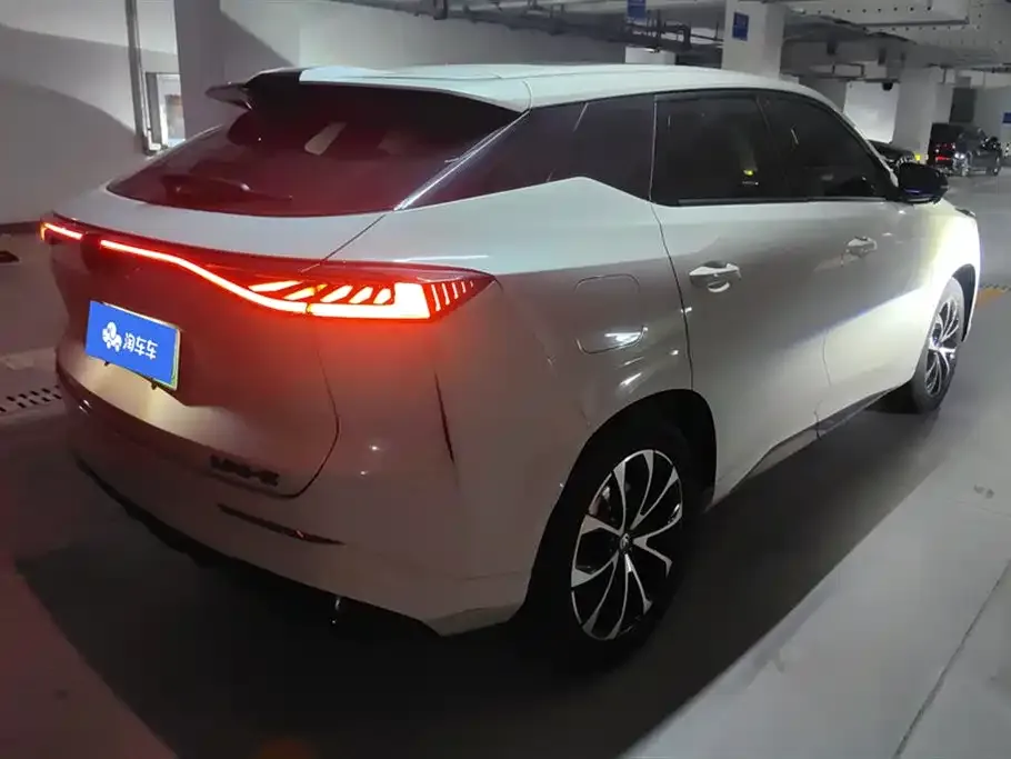 Changan UNI-Z New Energy 2024 из CN, фото 3