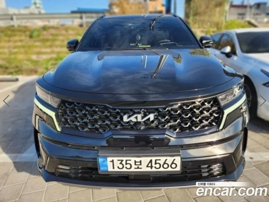 Kia Sorento 2023 из KR, фото 2