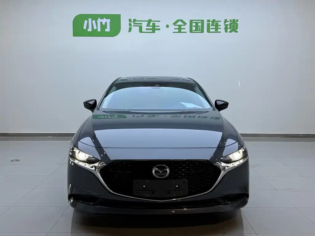 Mazda 3 Axela 2022 из CN, фото 2