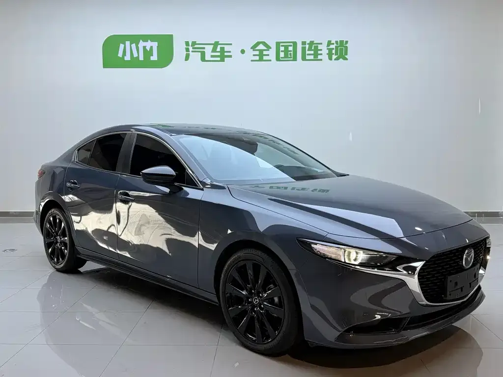 Mazda 3 Axela 2022 из CN, фото 3