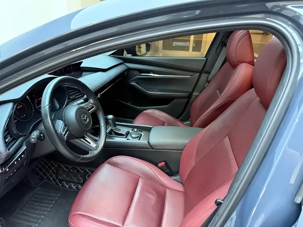 Mazda 3 Axela 2022 из CN, фото 8