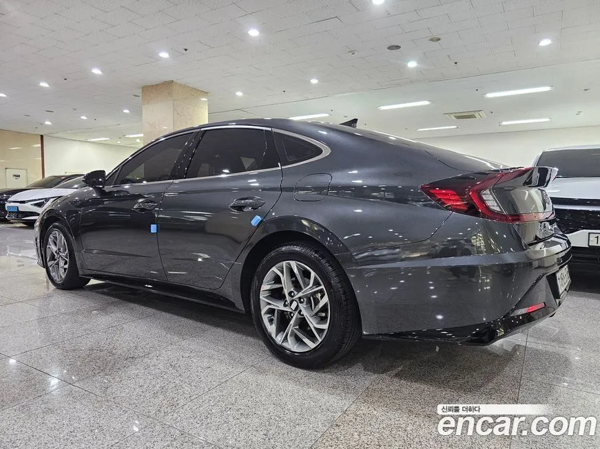 Hyundai Sonata — фото 2