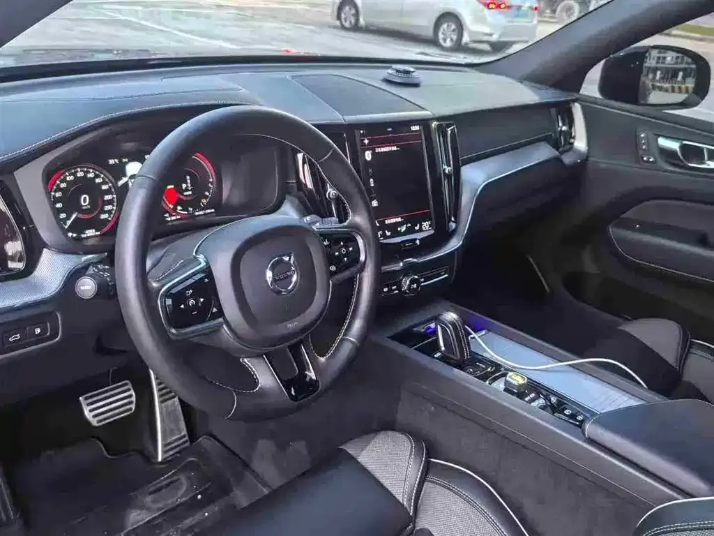 [object Object] XC60 PHEV 2021 из CN, фото 5