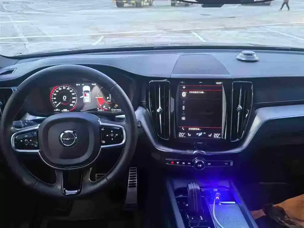 [object Object] XC60 PHEV 2021 из CN, фото 7