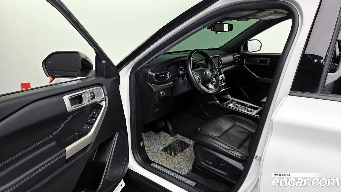 Ford Explorer 2022 из KR, фото 10