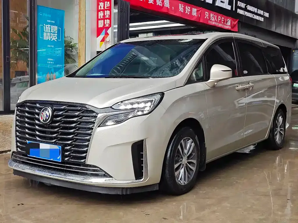 Buick GL8 2022 из CN, фото 1