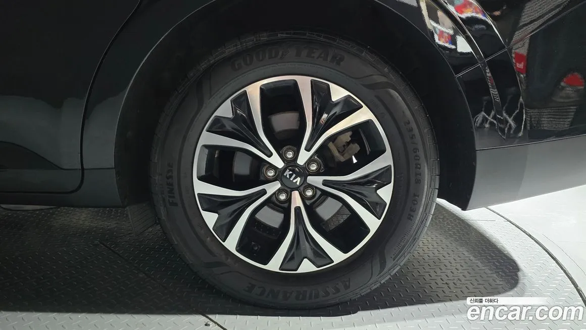 Kia Carnival 2021 из KR, фото 5