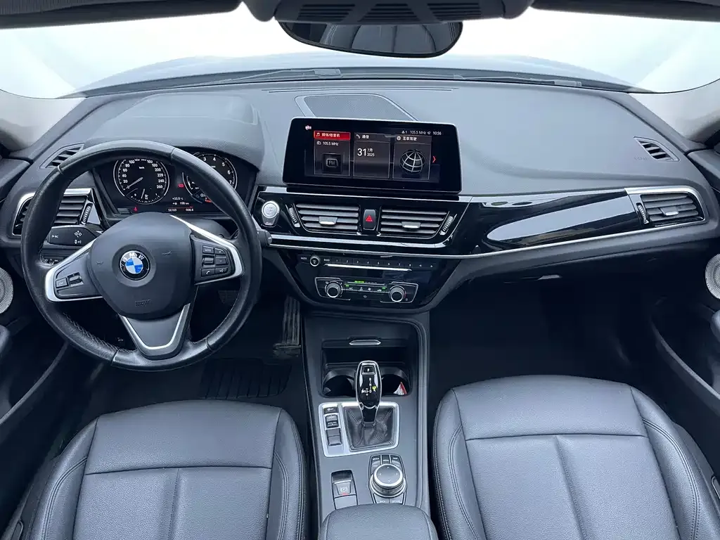 BMW 1 Series 2021 из CN, фото 6