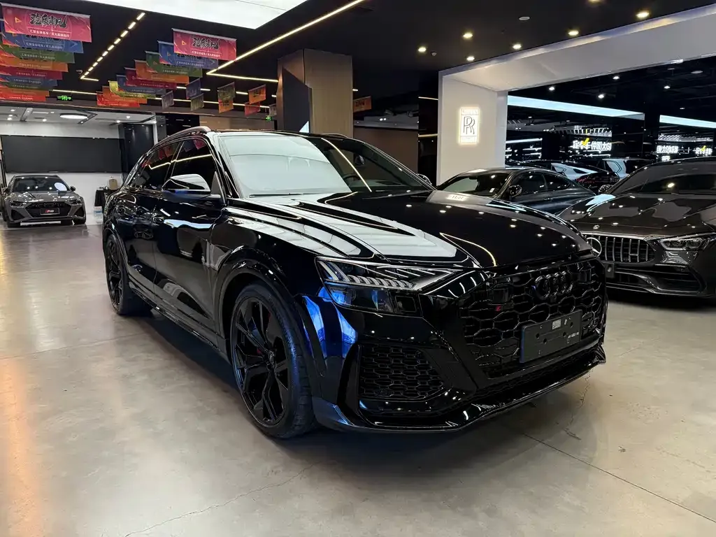 Audi RS Q8 2021 из CN, фото 3