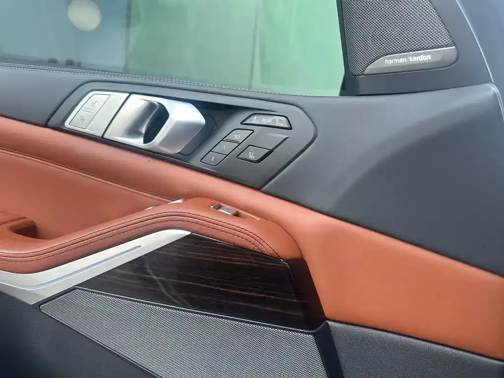 BMW X7 2023 из CN, фото 6