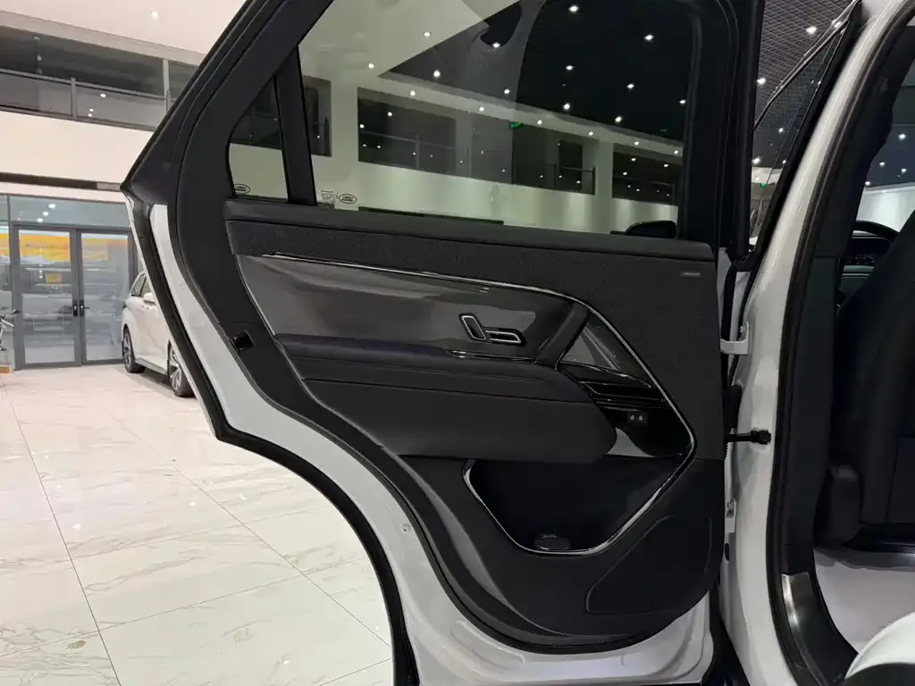 Land Rover Sport 2023 из CN, фото 8