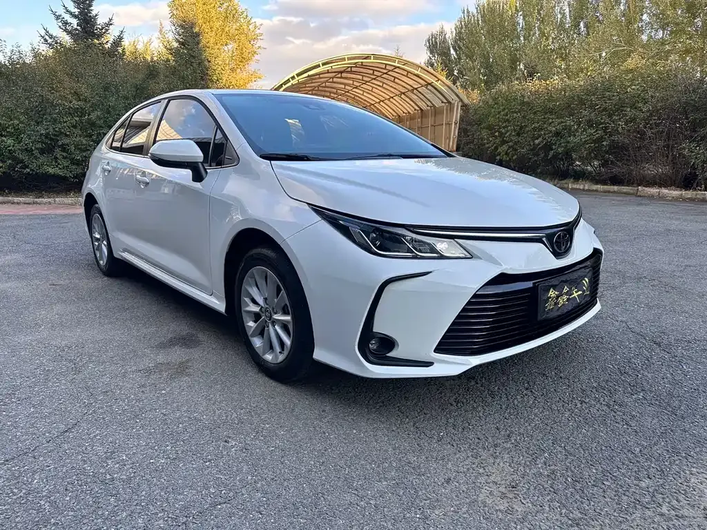 Toyota Corolla 2022 из CN, фото 3