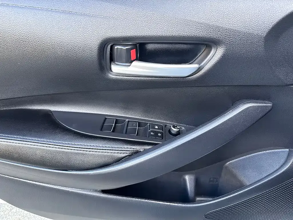 Toyota Corolla 2022 из CN, фото 7