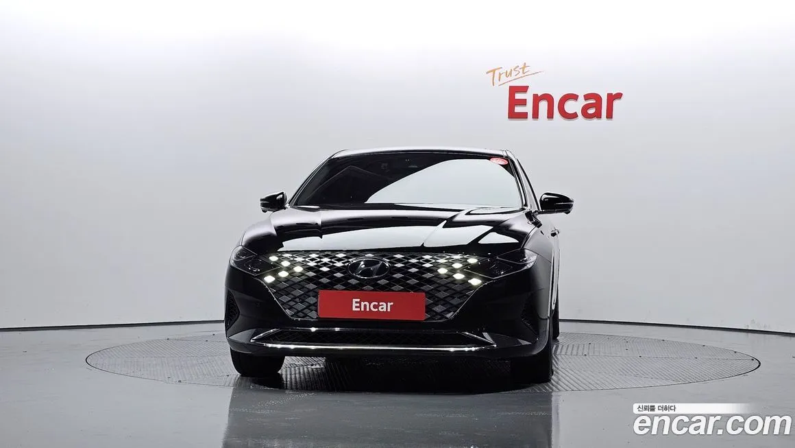 Hyundai Grandeur 2023 из KR, фото 3