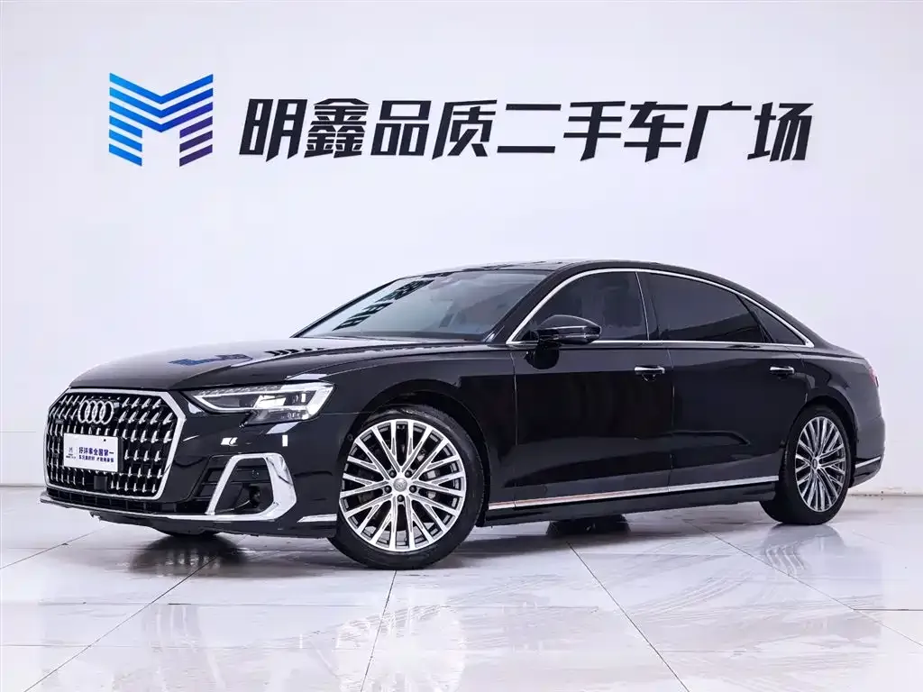 Audi A8 — фото 2