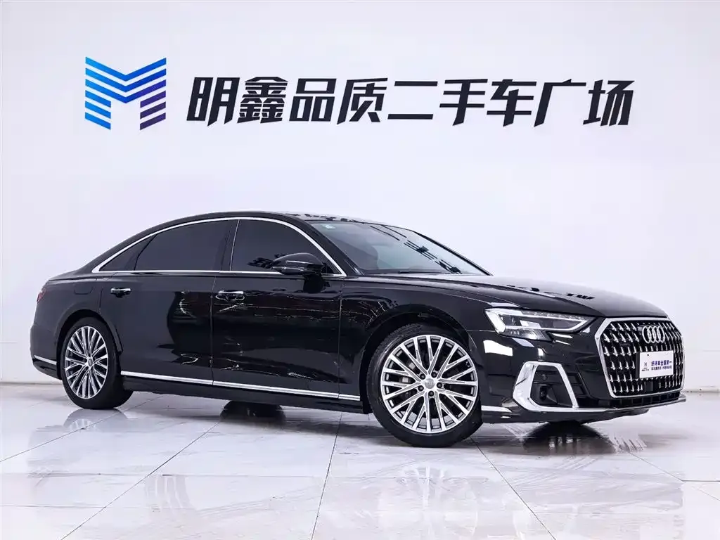 Audi A8 — фото 5