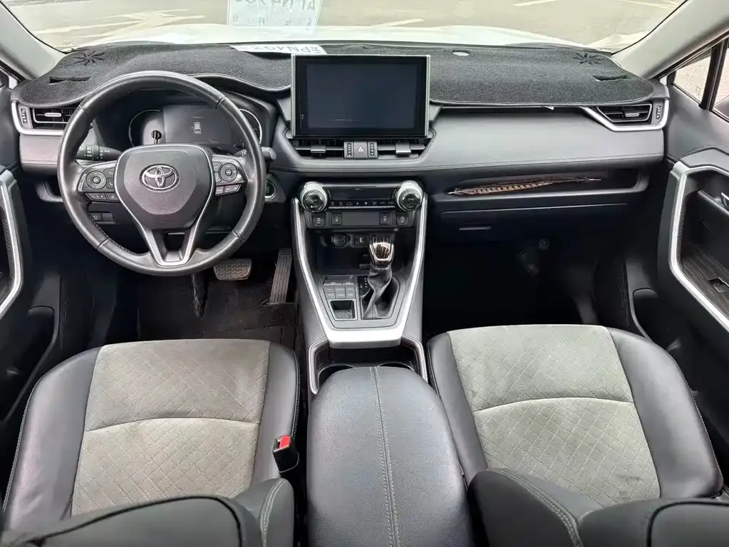 Toyota RAV4 2022 из CN, фото 7