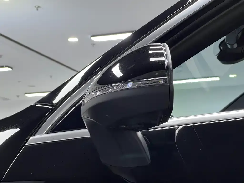 Mercedes-Benz GLC 2023 из CN, фото 8