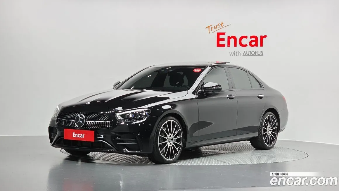 Mercedes-Benz E-Class — фото 1