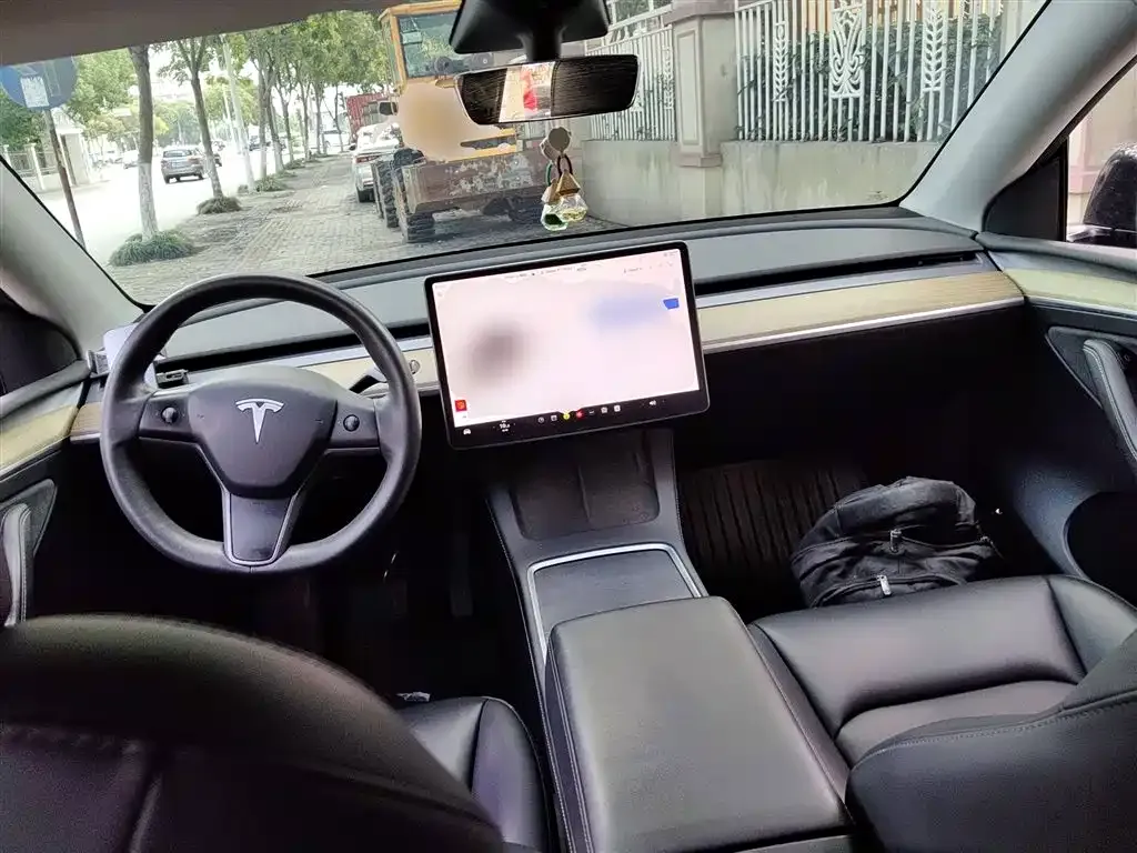 Tesla Model Y 2023 из CN, фото 10