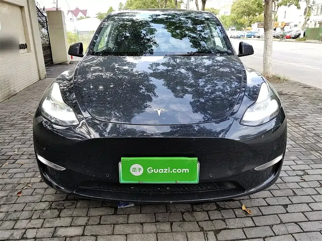 Tesla Model Y 2023 из CN, фото 3
