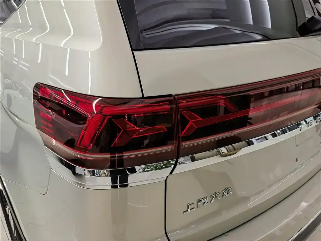 Volkswagen Teramont 2023 из CN, фото 6
