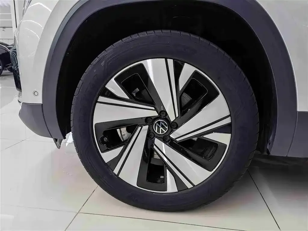 Volkswagen Teramont 2023 из CN, фото 7