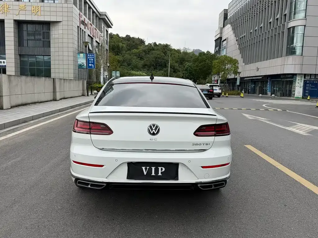 Volkswagen CC 2022 из CN, фото 5