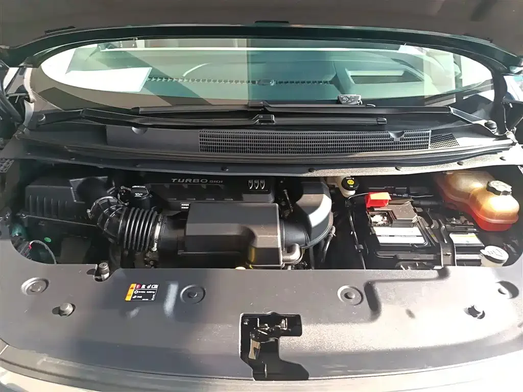 Buick Century 2023 из CN, фото 10