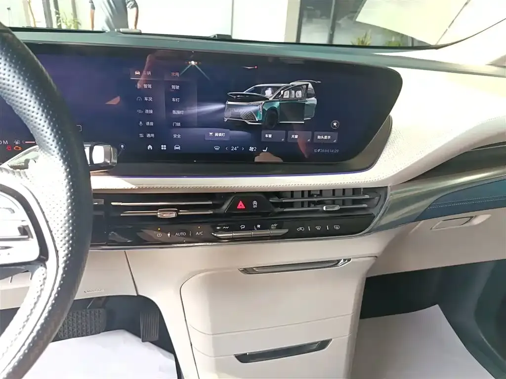 Buick Century 2023 из CN, фото 5