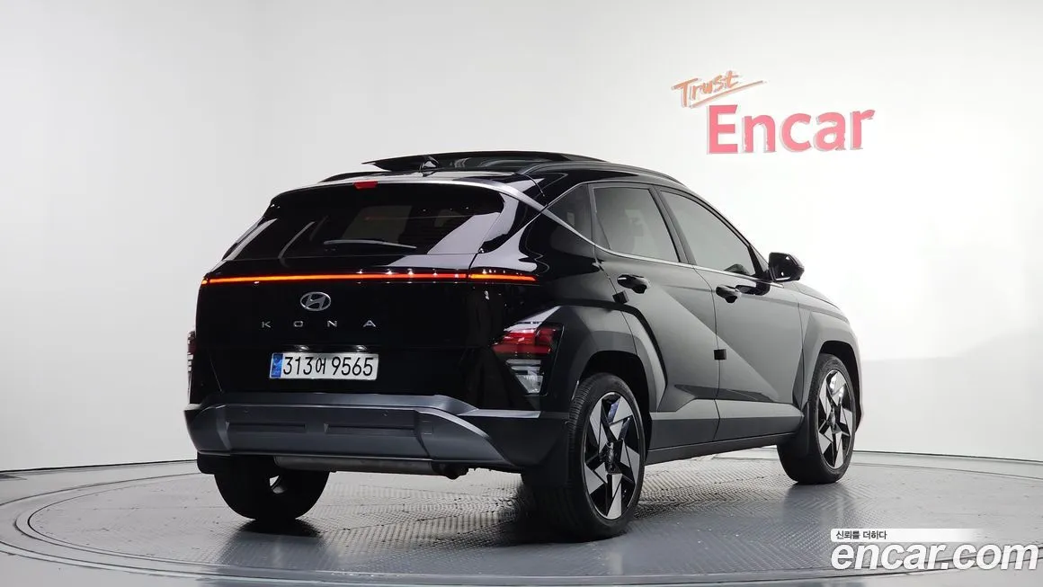 Hyundai Kona 2023 из KR, фото 2