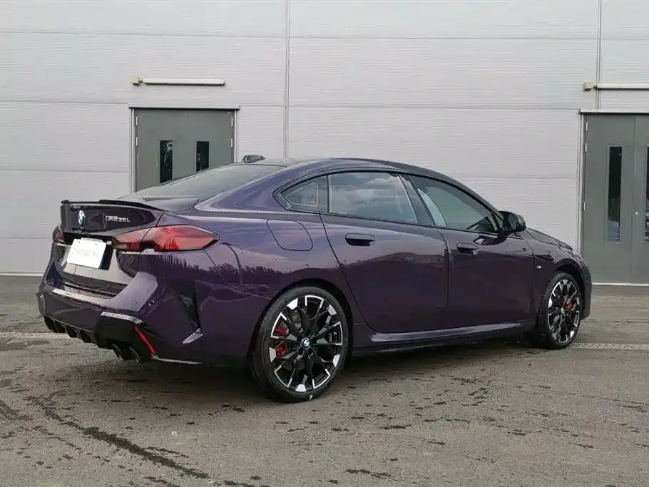BMW M235L 2025 из CN, фото 4