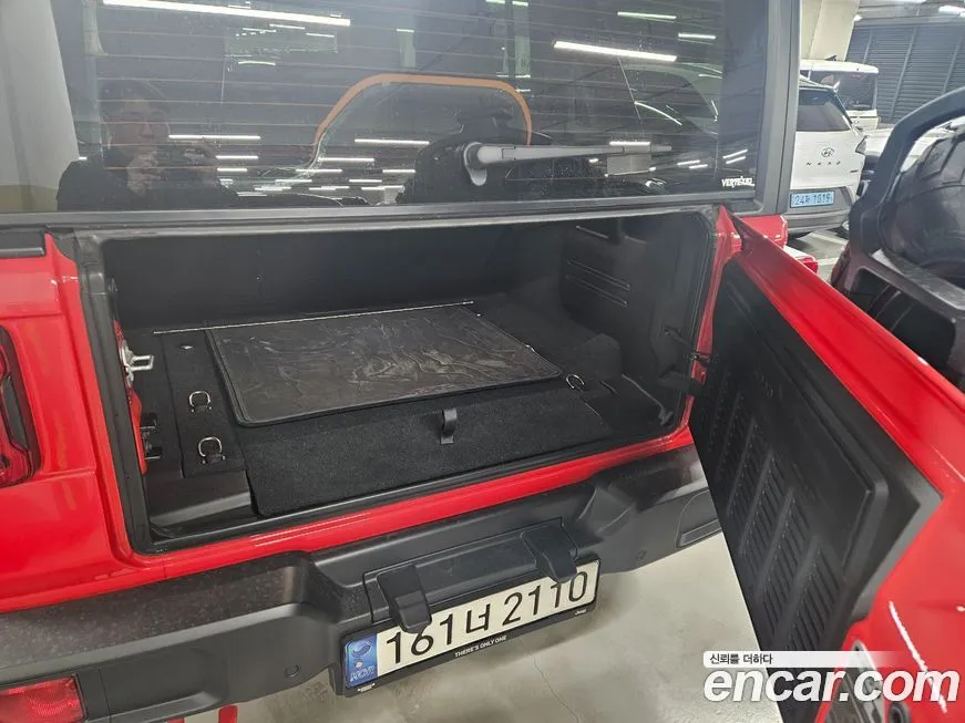 Jeep Wrangler 2022 из KR, фото 5