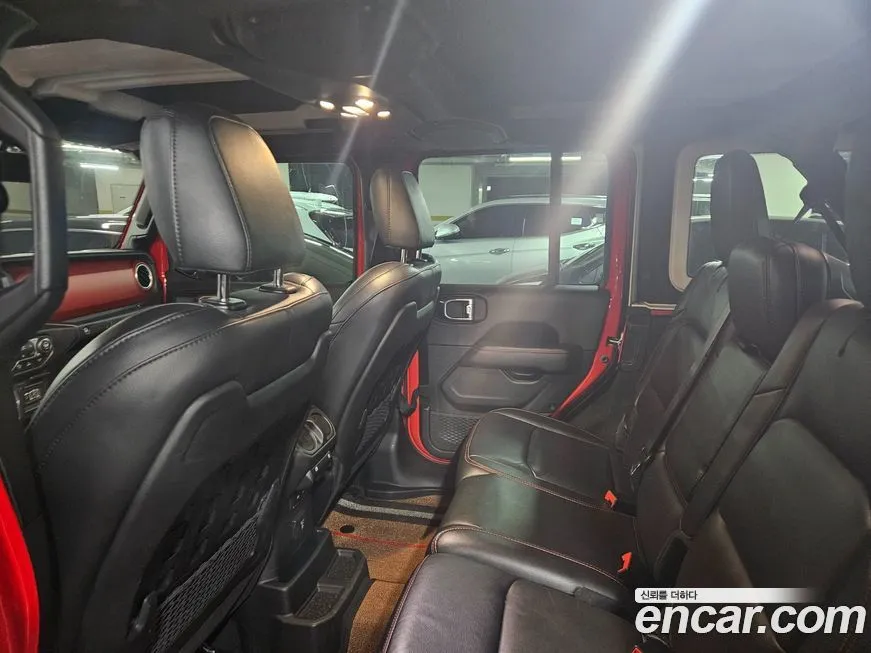 Jeep Wrangler 2022 из KR, фото 7