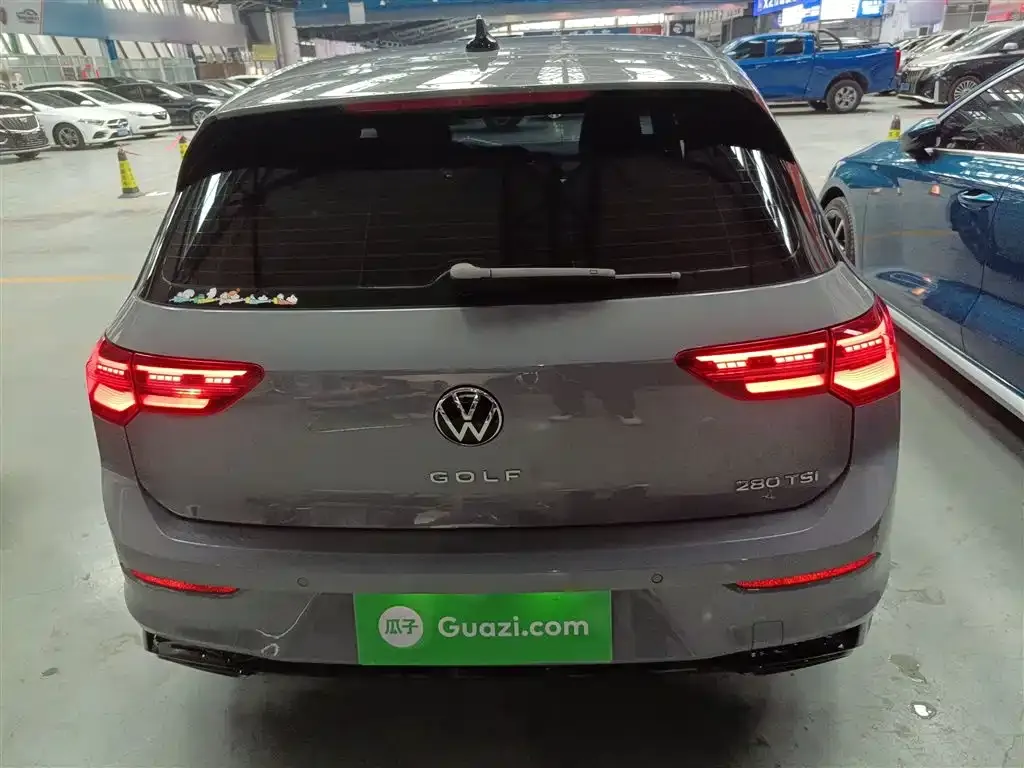 Volkswagen Golf 2022 из CN, фото 8