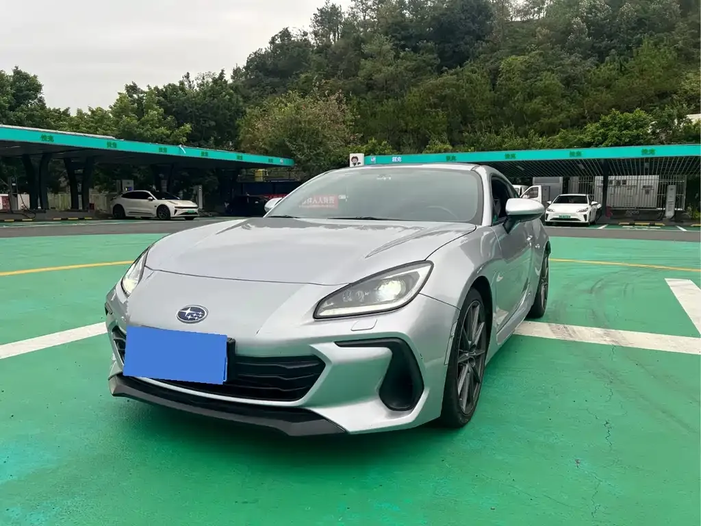 Subaru BRZ 2022 из CN, фото 1