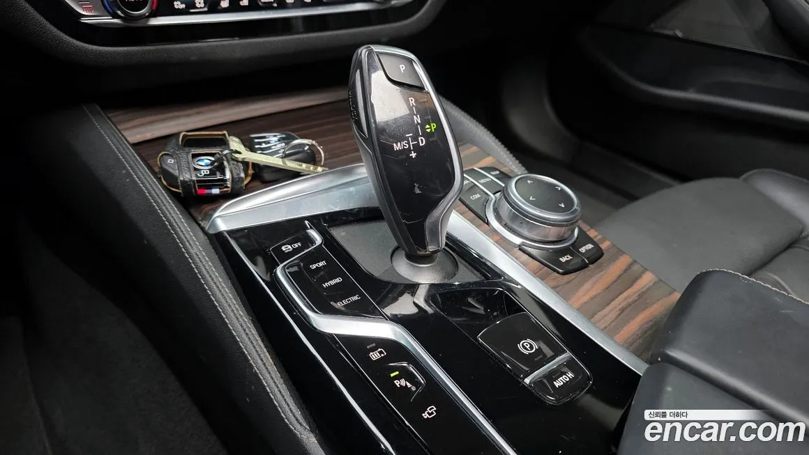BMW 5-Series 2022 из KR, фото 9